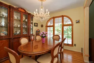 163-44 90th St, Howard Beach, NY 11414 - Photo 16