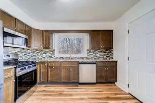 63 Fairview Ave, Kingston, NY 12401 - Photo 8