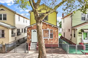 109-33 Union Hall St, Jamaica, NY 11433 - Photo 2