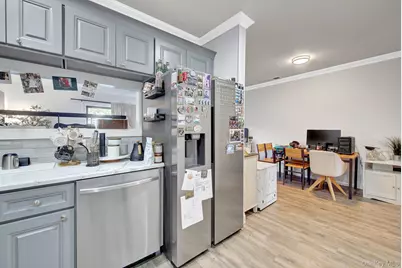 100 Daly Blvd #2815, Oceanside, NY 11572 - Photo 10