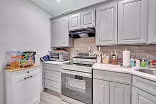 100 Daly Blvd, Oceanside, NY 11572 - Photo 8