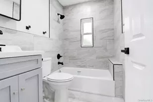 61-10 84th St, Middle Village, NY 11379 - Photo 18