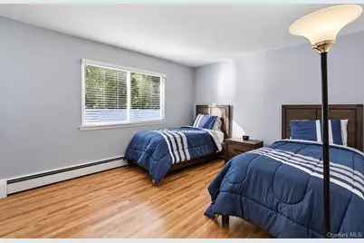 1012 Old Medford Avenue, Farmingville, NY 11738 - Photo 14