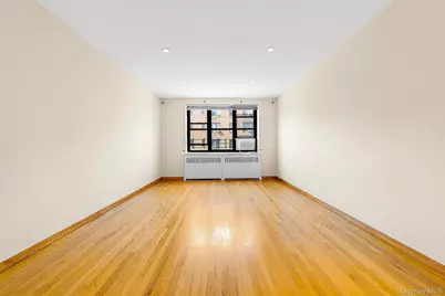 67-35 Yellowstone Boulevard #4S, Forest Hills, NY 11375 - Photo 6