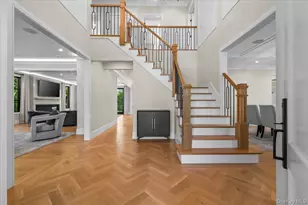264 Northwoods Rd, Manhasset, NY 11030 - Photo 4