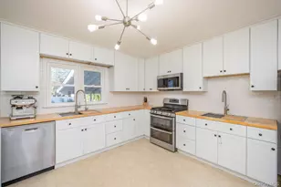 8 Deforest Ave, New City, NY 10956 - Photo 6