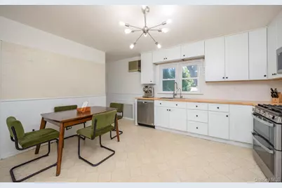 8 Deforest Avenue, New City, NY 10956 - Photo 8
