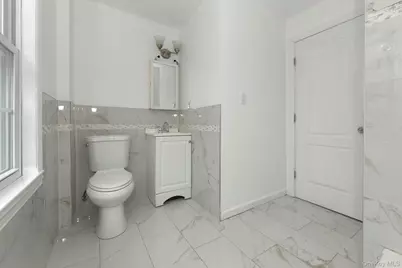 167 Rider Avenue, Patchogue, NY 11772 - Photo 20