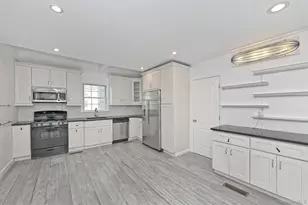 167 Rider Ave, Patchogue, NY 11772 - Photo 8