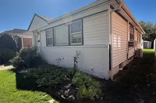 56-08 230th St, Bayside, NY 11364 - Photo 4