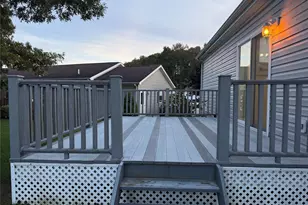 1407 Middle Rd, Calverton, NY 11933 - Photo 32