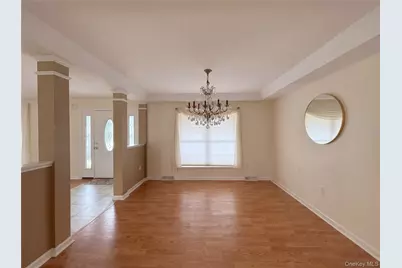 1407 Middle Road #271, Calverton, NY 11933 - Photo 8