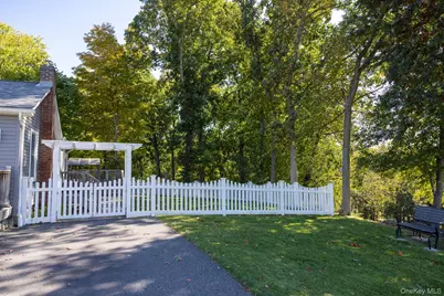324 Gardnerville Road, New Hampton, NY 10958 - Photo 10