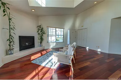 53 Summerfield Lane N, Aquebogue, NY 11901 - Photo 10