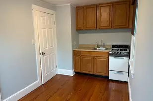 26 Frederick Ave, Babylon, NY 11702 - Photo 2