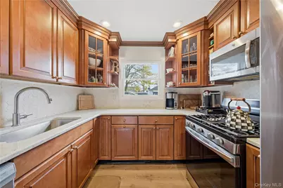 27 Polo Road, Massapequa, NY 11758 - Photo 14