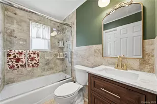 27 Polo Rd, Massapequa, NY 11758 - Photo 18
