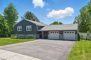 8 Clinton Ct, Monroe, NY 10950 - Photo 4