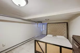 138-29 248th St, Rosedale, NY 11422 - Photo 8