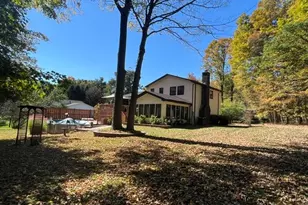 2 Presidential Way, Hopewell Junction, NY 12533 - Photo 2