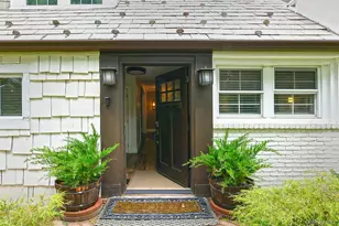 3 Beacon Hill Rd, Port Washington, NY 11050 - Photo 4