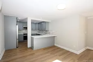 40 The Pl, Glen Cove, NY 11542 - Photo 8