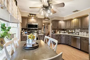 35 Wyant Ave, Ronkonkoma, NY 11779 - Photo 20