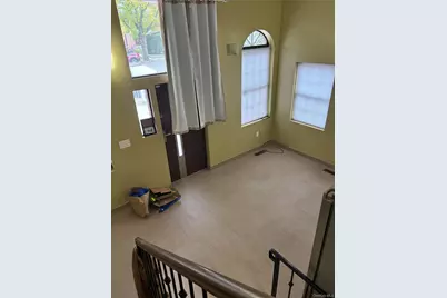 106-47 Ditmarts Boulevard, East Elmhurst, NY 11369 - Photo 4