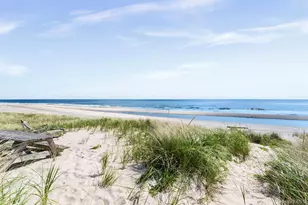588 Dune Rd, Westhampton, NY 11978 - Photo 24