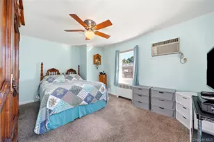 305 W Nicholai St, Hicksville, NY 11801 - Photo 18