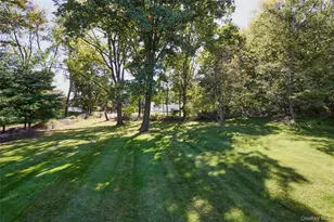 45 Thornwood Dr, Poughkeepsie, NY 12603 - Photo 6
