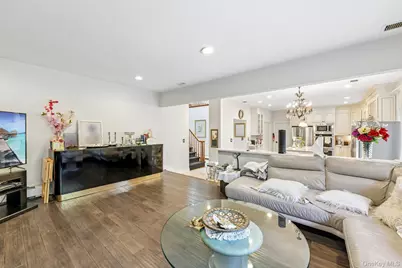 708 Park Lane, Cedarhurst, NY 11516 - Photo 18