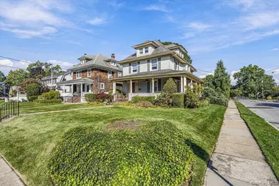 63 Shellbank Place, Rockville Centre, NY 11570 - Photo 1