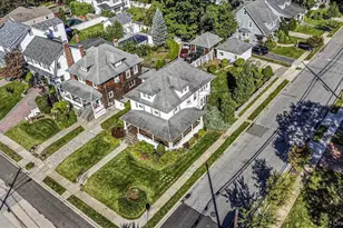 63 Shellbank Pl, Rockville Centre, NY 11570 - Photo 18