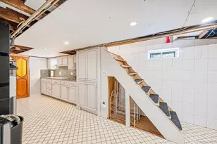 132 Herman Blvd, Franklin Square, NY 11010 - Photo 38