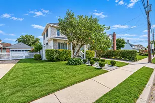 132 Herman Blvd, Franklin Square, NY 11010 - Photo 6