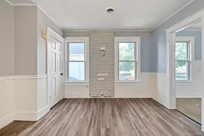 18 Chestnut Street #Left, Middletown, NY 10940 - Photo 18