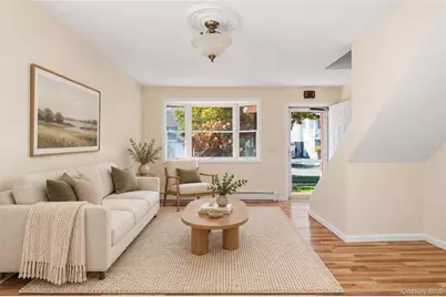 644 S 8th Street, Lindenhurst, NY 11757 - Photo 4