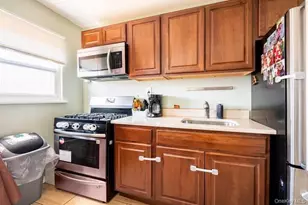 3933 Wilder Ave, Bronx, NY 10466 - Photo 4