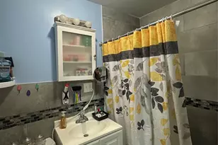 3933 Wilder Ave, Bronx, NY 10466 - Photo 16