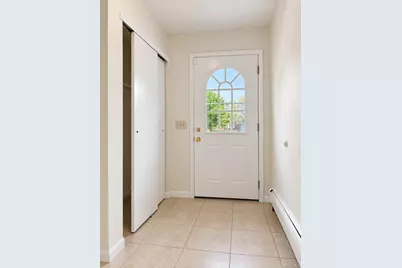 30 Chaucer Courts, Middletown, NY 10941 - Photo 2