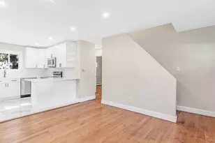 370 Boulder St, Ronkonkoma, NY 11779 - Photo 4