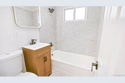 370 Boulder Street, Ronkonkoma, NY 11779 - Photo 20