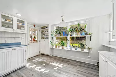 12 Collins Avenue, East Hampton, NY 11937 - Photo 18