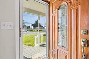 173 Marcy St, West Babylon, NY 11704 - Photo 4