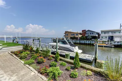 609 E Bay Drive, Long Beach, NY 11561 - Photo 4
