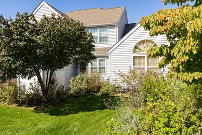 86 Turnberry Court, Poughkeepsie, NY 12603 - Photo 2