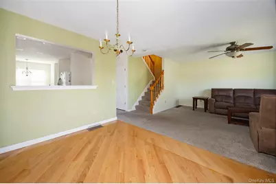 86 Turnberry Court, Poughkeepsie, NY 12603 - Photo 8