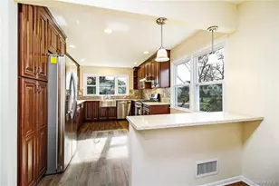 86 Carthage Rd, Scarsdale, NY 10583 - Photo 10