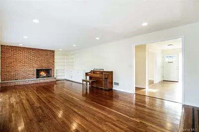 86 Carthage Road, Scarsdale, NY 10583 - Photo 2